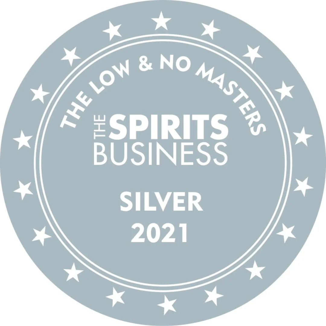 Silver award from The Spirits Business: The Low & No Masters 2021, celebrating VerGinSA’s excellence in the non-alcoholic spirits category.